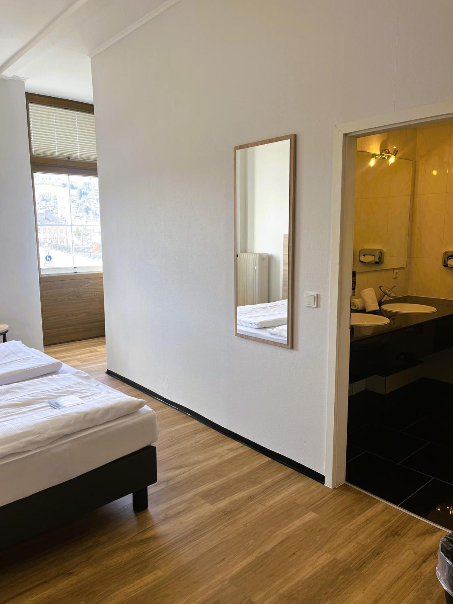 Moselhotel Roemischer Kaiser Bernkastel-Kues Eksteriør bilde