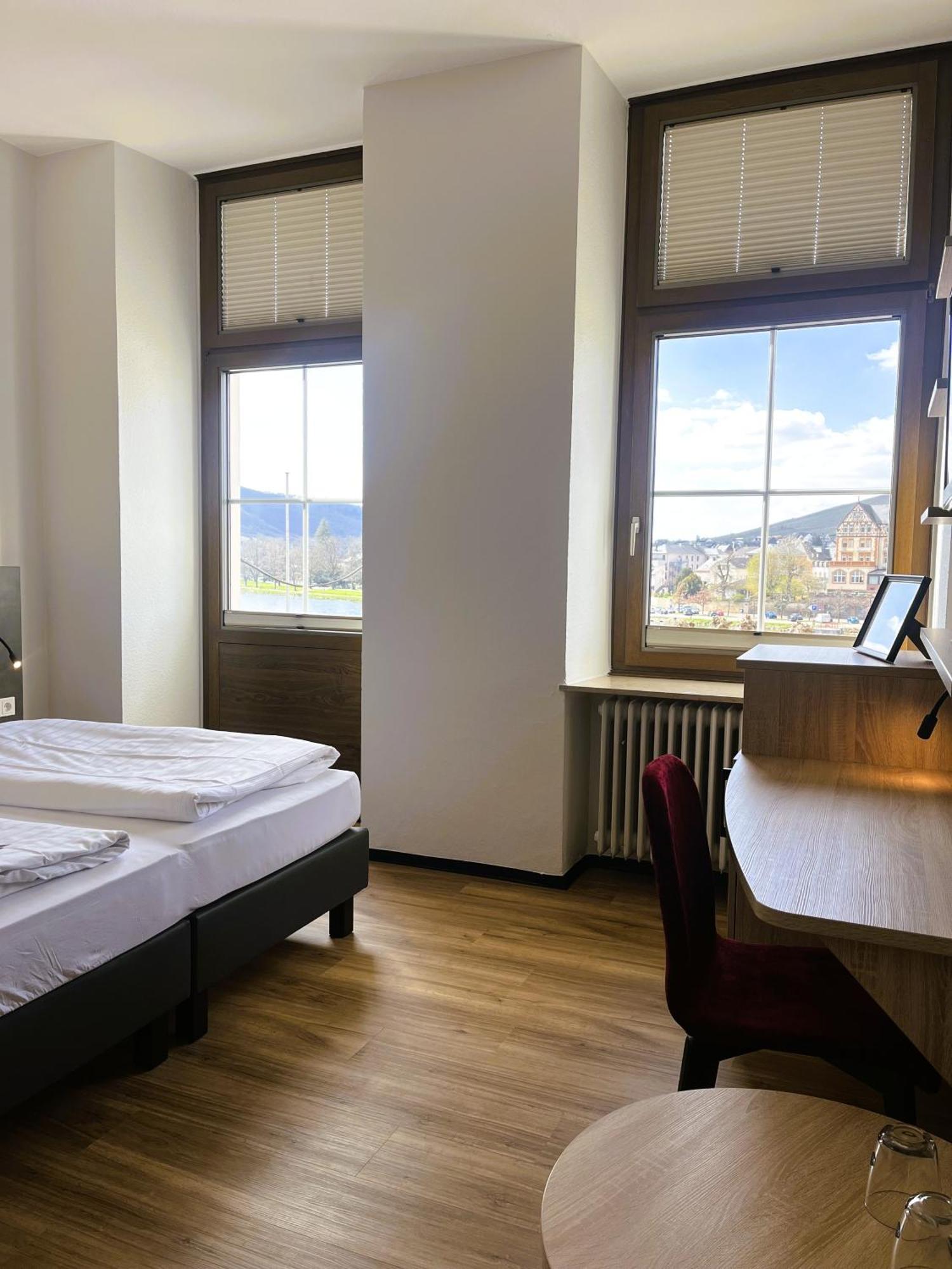 Moselhotel Roemischer Kaiser Bernkastel-Kues Eksteriør bilde